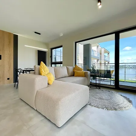 Appartamento Horyzont Z Widokiem Na Jezioro Drweckie Royal Aparts *