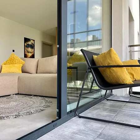 Appartamento Horyzont Z Widokiem Na Jezioro Drweckie Royal Aparts Ostróda