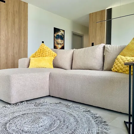 Apartment Horyzont Z Widokiem Na Jezioro Drweckie *