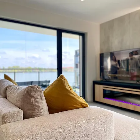 Horyzont Z Widokiem Na Jezioro Drweckie Royal Aparts * Ostróda