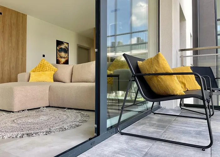 Apartment Horyzont Z Widokiem Na Jezioro Drweckie Royal Aparts Ostroda